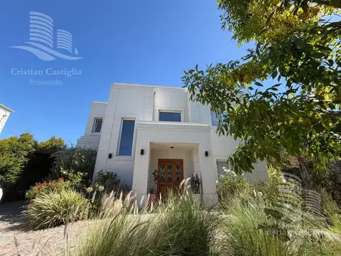 Casa en Venta en Puertos - Barrio Ceibos, USD 340.000