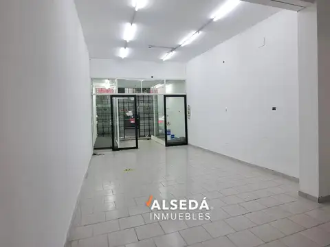 Local en Alquiler en Centro, $ 3.500.000