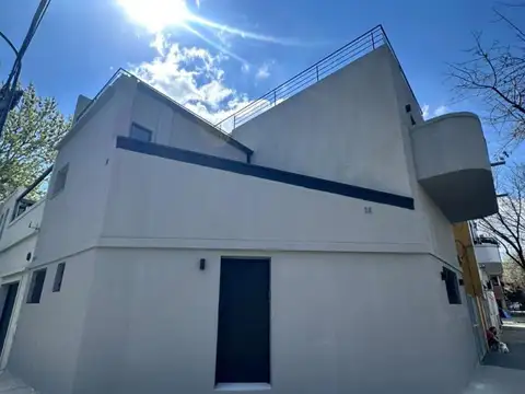 Casa 4 ambientes a estrenar en el corazon de V. Urquiza