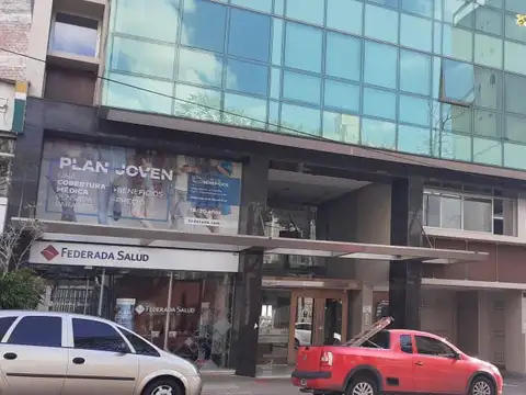 Oficina en venta en La Plata calle 12 e/ 47 y 48 - Dacal Bienes Raices