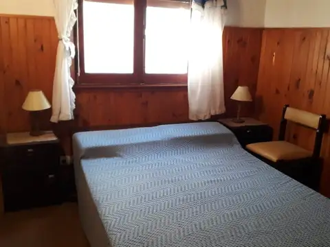 CHALECITO EN P.H. PLENO CENTRO.