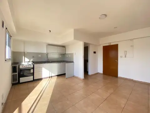 Departamento en Alquiler en Villa Pueyrredon, $ 650.000