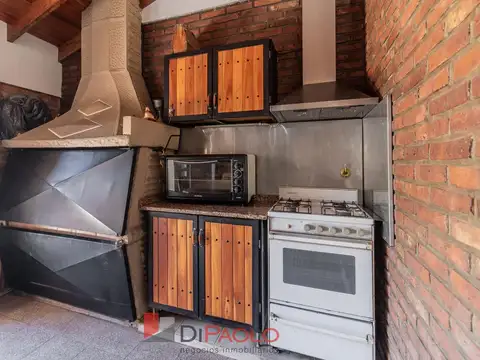 Casa en Venta en Martin Coronado, USD 183.000