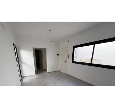 Depto Tipo Casa en Venta en La Plata, USD 85.000