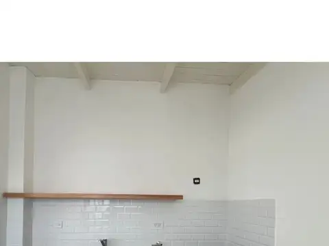 Depto Tipo Casa en Venta de 3 ambientes
