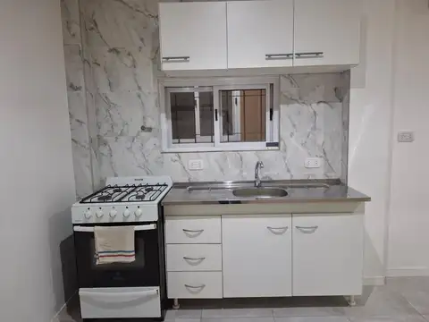 Depto Tipo Casa en Alquiler de 2 dormitorios