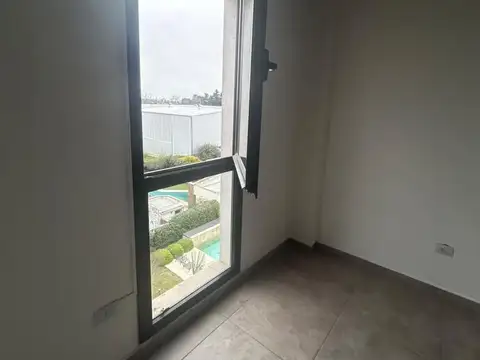Departamento en Alquiler de 4 ambientes