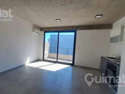 Departamento en Alquiler en Parque Chas, $ 530.000