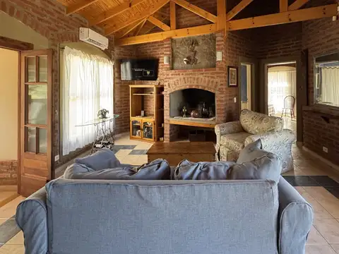 Casa en Alquiler al Norte