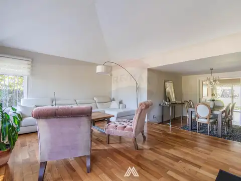 VENTA CASA PU  4 DORM SERVICIO.CARRASCO NORTE