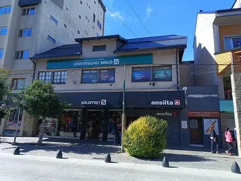 B Mitre 400, Piso Mit