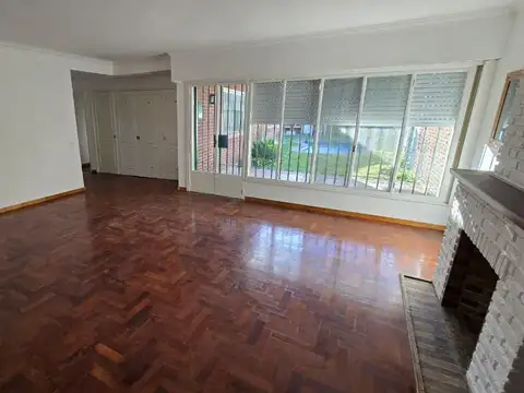 Casa en Alquiler 40 años