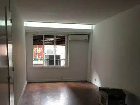 Marcelo Torcuato De Alvear 1200, Piso 7