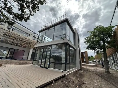 Local - Alquiler - Argentina, San Miguel - Senador Moron 2197