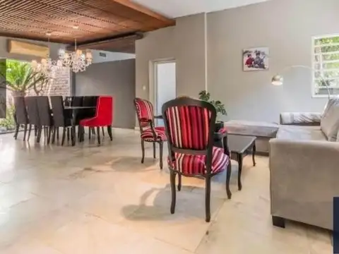 Casa en Venta de 5 dormitorios