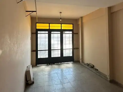 Depto Tipo Casa 4 ambientes con 1 baño