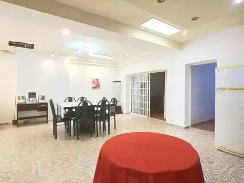 Avenida Manuel Ricardo Trelles 1700