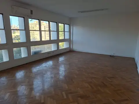 Oficina en Alquiler en San Nicolás, $ 900.000