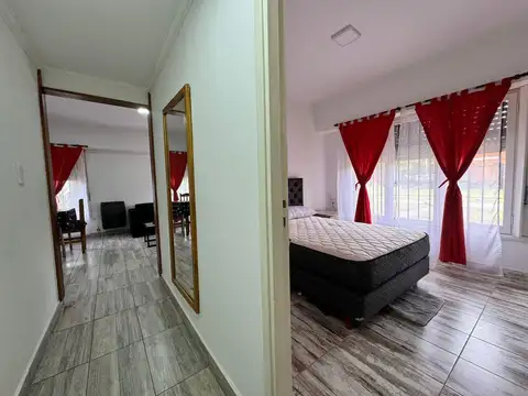 Casa en Remolcador Guarani 1900 de cuatro ambientes con terraza