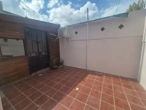 Depto Tipo Casa en Alquiler 15 años