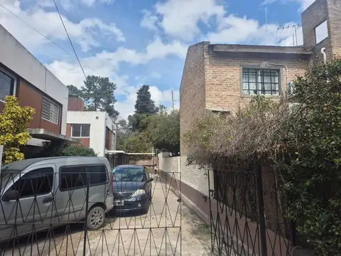 Depto Tipo Casa en Alquiler de 2 dormitorios