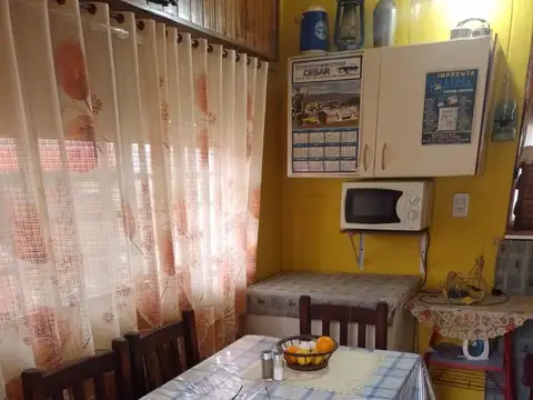 8 N°2201 REF (1402639)