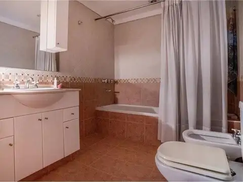 Casa en Venta en Echeverria Del Lago, USD 295.000