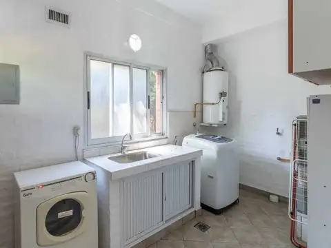 Casa en Venta de 5 dormitorios