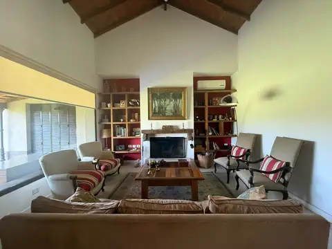 Casa en Venta en Haras San Pablo, USD 275.000