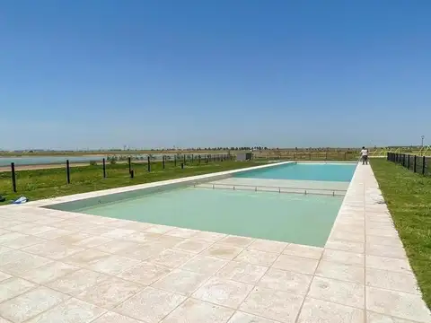 Terreno en Venta 20  mts Frente