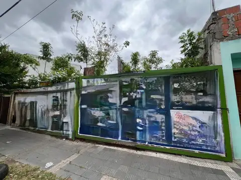 VENTA TERRENO EN BARRIO ALBERDI DE 275M2