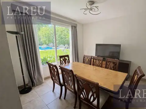 Casa en Venta de 4 dormitorios