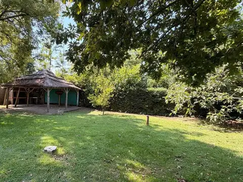 VENTA Casa Quinta con Pileta en El Pato