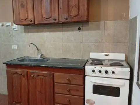 MONOAMBIENTE EN ZONA CENTRICA
