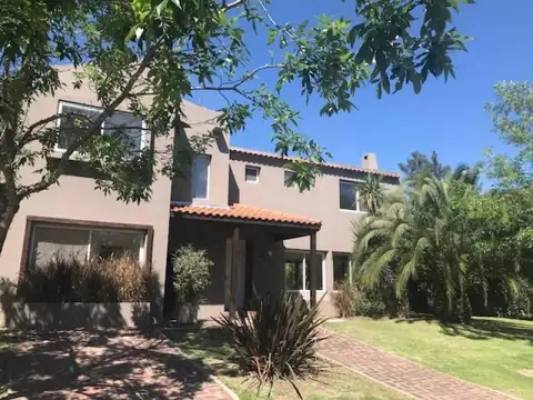 Casa en ALQUILER  en San Isidro Labrador - Villanueva – MAROTO PROPIEDADES