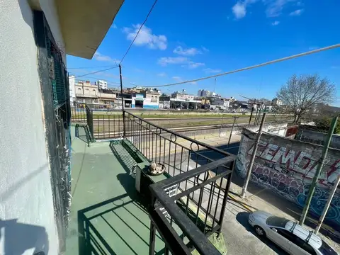 Depto Tipo Casa en Venta de 3 ambientes