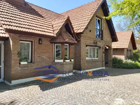 Casa en venta en Country San Diego Moreno 100