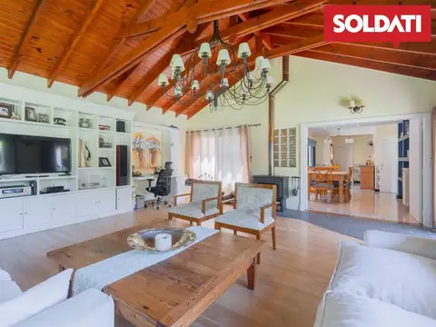 Casa en Venta de 4 dormitorios