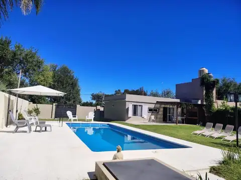 Casa 3 ambientes con 1 baño