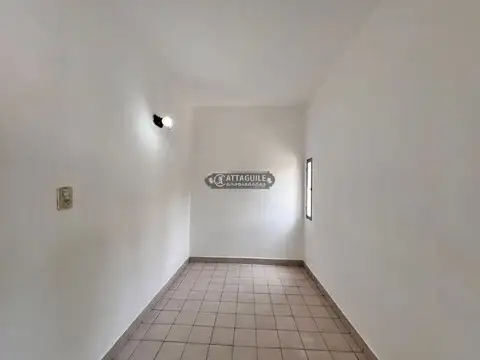 Depto Tipo Casa en Alquiler de 2 ambientes