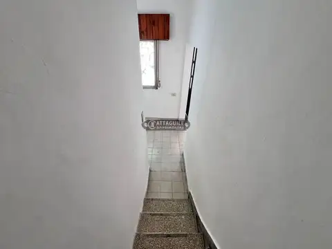 Depto Tipo Casa en Alquiler de 2 ambientes