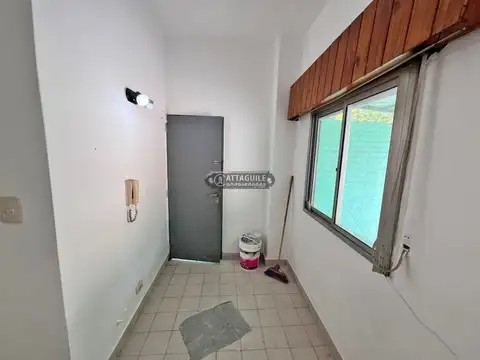 Depto Tipo Casa 2 ambientes con 1 baño