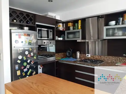Departamento en Venta en Lomas De Zamora, USD 185.000