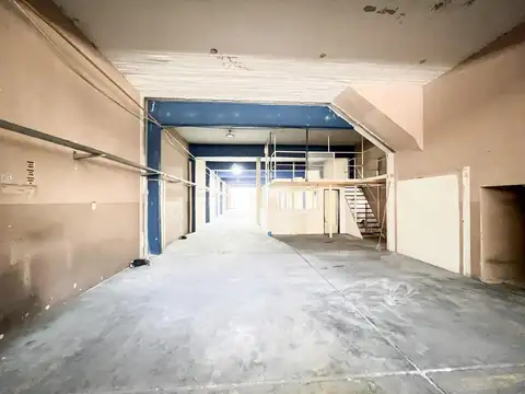 Galpon en Alquiler en Abasto, $ 2.700.000