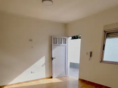 Departamento en Alquiler en Punta Alta, $ 490.000