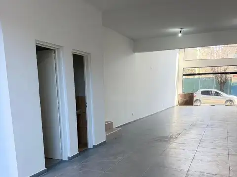 LOCAL EN VENTA CENTRICO
