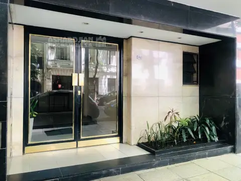 LAFINUR 3000, Piso 3