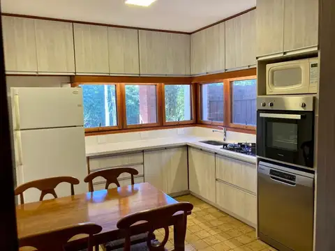 Casa - ALQUILER_TEMPORAL - Uruguay, PLAYA BRAVA PUNTA DEL ESTE