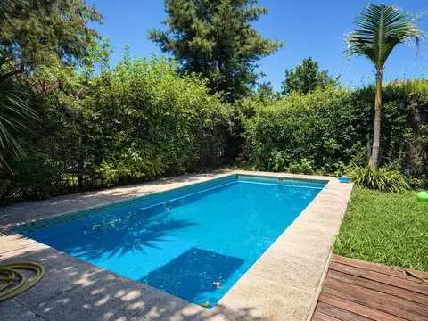 Casa  en Venta en La Candela, Pilar, G.B.A. Zona Norte