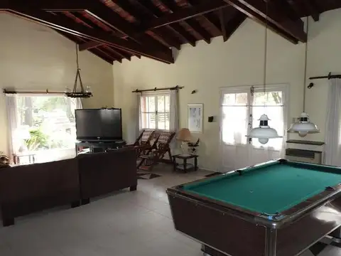 Casa en Venta en Carilo, USD 280.000